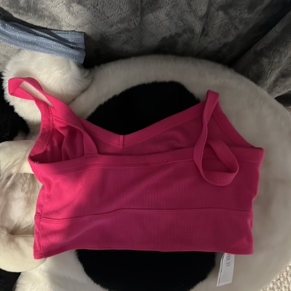 hot pink basic tank - Picture 2 of 3
